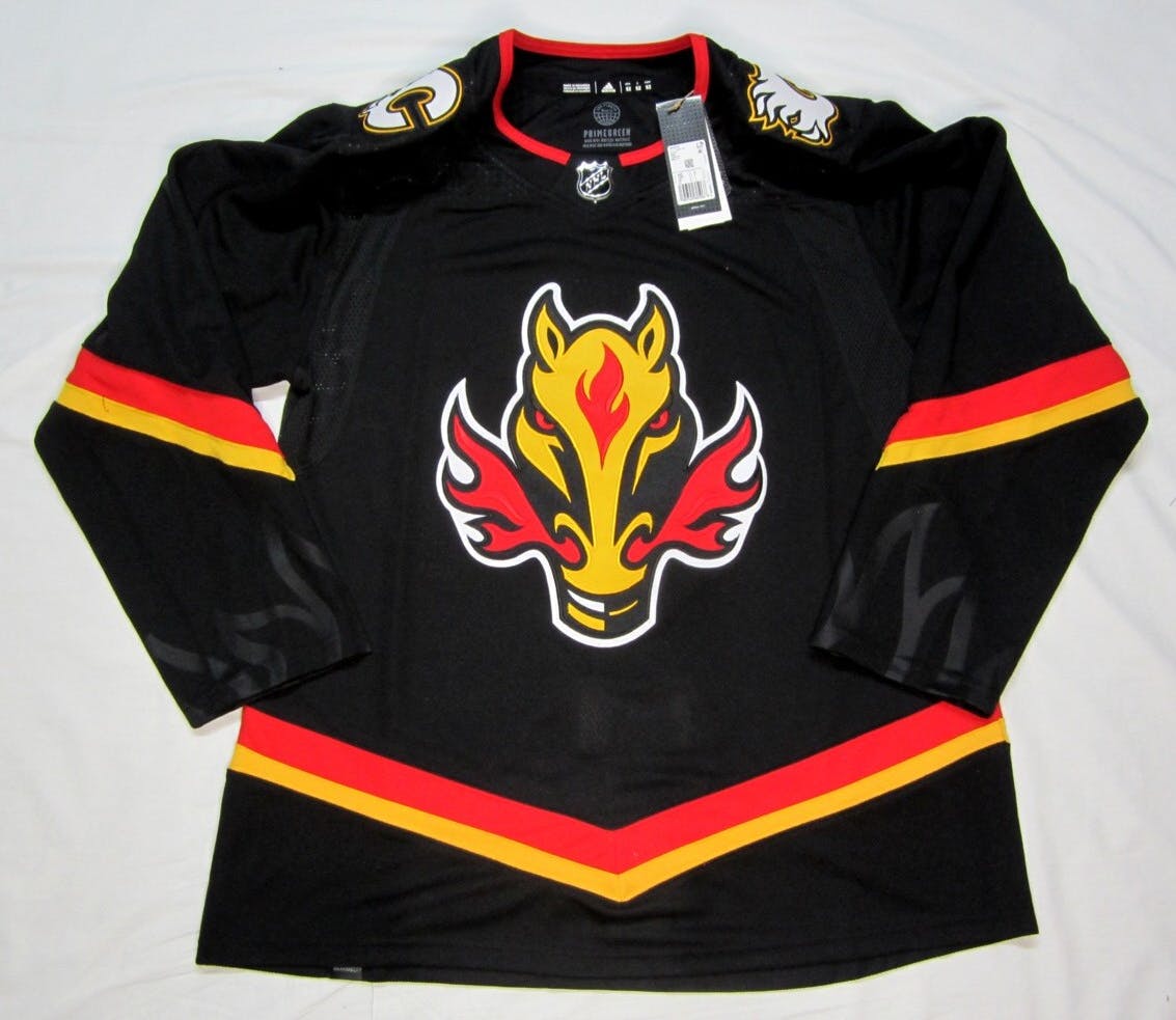 Calgary Flames Vintage Reebok CCM NHL Jersey XL Extra Large store - Blank